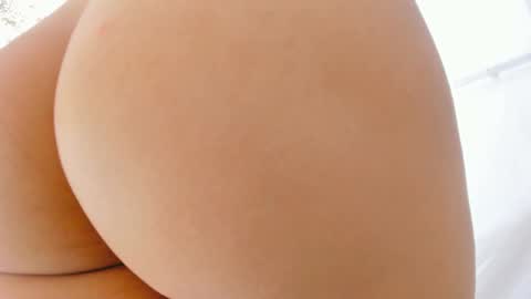 Snapshot of kimthompsonn chatting on 27, 1, 2025 Kim Thompson online show from 27, 1, 2025