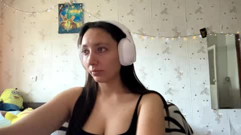 Snapshot of kinacolton chatting on 22, 5, 2026 Jenny online show from 22, 5, 2026