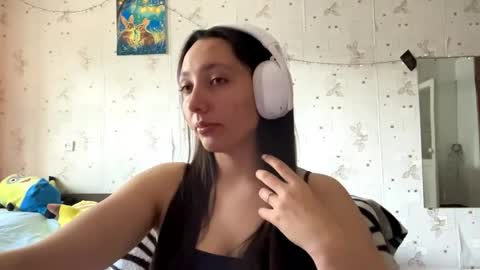Snapshot of kinacolton chatting on 23, 5, 2026 Jenny online show from 23, 5, 2026