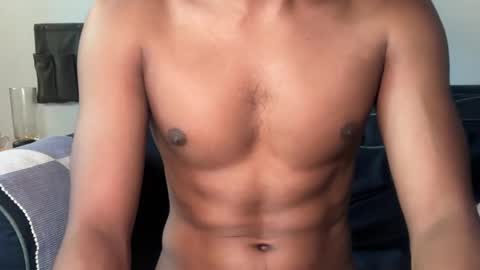 Snapshot of kinda_horny_right_now chatting on 30, 5, 2026 Isaac online show from 30, 5, 2026