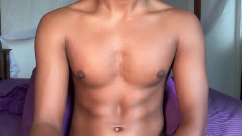 Snapshot of kinda_horny_right_now chatting on 11, 7, 2026 Isaac online show from 11, 7, 2026