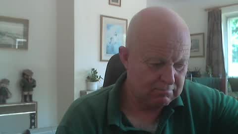 Snapshot of kindahairy4u chatting on 5, 7, 2026 kindahairy4u online show from 5, 7, 2026