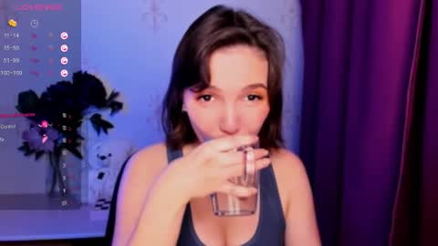 Hazel online show from 7, 1, 2026