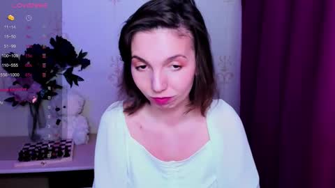 Hazel online show from 21, 3, 2026