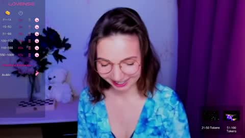 Hazel online show from 18, 4, 2026