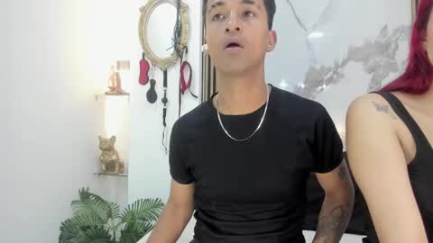 NIKKY AND MAIK online show from 4, 2, 2026