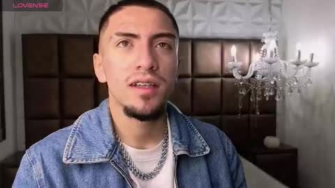 Snapshot of king_dante_ chatting on 19, 10, 2025 King Dante online show from 19, 10, 2025