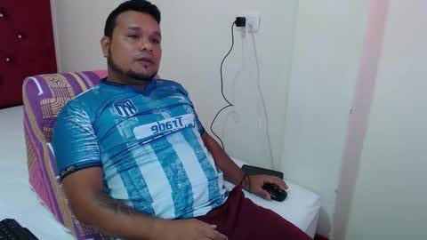 Snapshot of king_leo3 chatting on 7, 1, 2026 King LEO online show from 7, 1, 2026