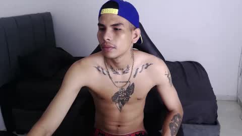 Snapshot of king_warlord chatting on 27, 5, 2026 king_warlord online show from 27, 5, 2026