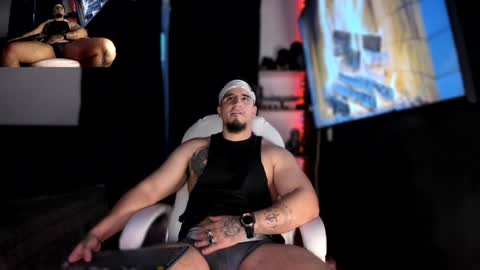 Snapshot of kingbear777 chatting on 5, 12, 2024 King Bear online show from 5, 12, 2024