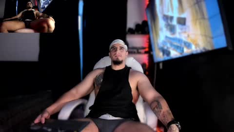 Snapshot of kingbear777 chatting on 22, 12, 2024 King Bear online show from 22, 12, 2024