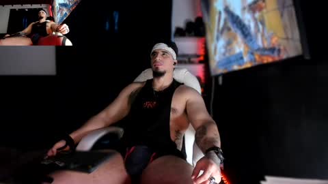 Snapshot of kingbear777 chatting on 27, 1, 2025 King Bear online show from 27, 1, 2025