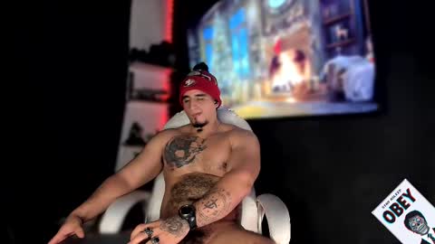 Snapshot of kingbear777 chatting on 14, 2, 2025 King Bear online show from 14, 2, 2025