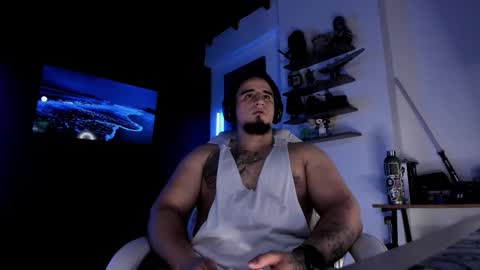 Snapshot of kingbear777 chatting on 21, 9, 2025 King Bear online show from 21, 9, 2025