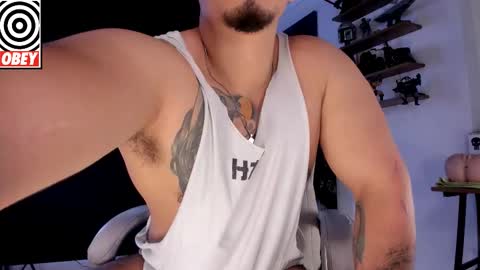 Snapshot of kingbear777 chatting on 4, 10, 2025 King Bear online show from 4, 10, 2025