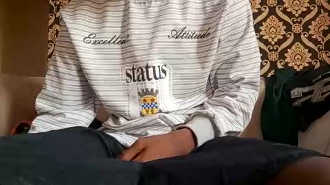 Snapshot of kingemizzy chatting on 3, 3, 2026 kingemizzy online show from 3, 3, 2026