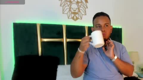 Snapshot of kingg_jay chatting on 13, 5, 2026 kingg_jay online show from 13, 5, 2026