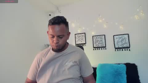 kingg_jay online show from 11, 7, 2026