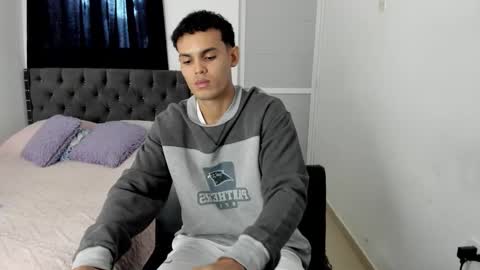 DOMINANT ALPHA KINGS online show from 2, 12, 2025