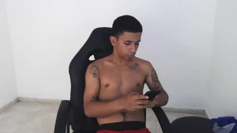 Snapshot of kings_latins chatting on 13, 6, 2026 DOMINANT ALPHA KINGS online show from 13, 6, 2026