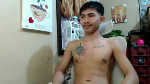 Snapshot of kingscock18 chatting on 18, 12, 2025 ALVIN online show from 18, 12, 2025