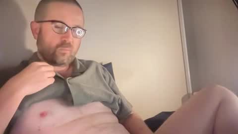 kingsizetease online show from 20, 7, 2026