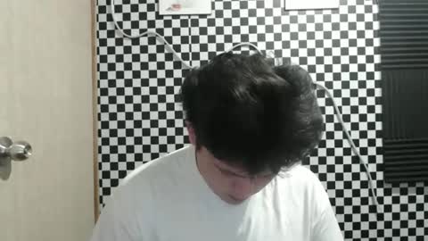 Snapshot of kingvoltage chatting on 3, 3, 2026 Yuki online show from 3, 3, 2026