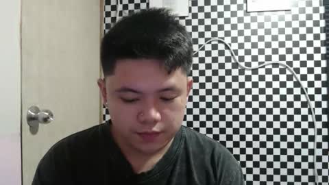 Snapshot of kingvoltage chatting on 12, 3, 2026 Yuki online show from 12, 3, 2026