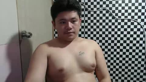 Snapshot of kingvoltage chatting on 6, 4, 2026 Yuki online show from 6, 4, 2026