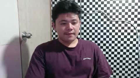 Snapshot of kingvoltage chatting on 7, 4, 2026 Yuki online show from 7, 4, 2026