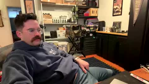 kingxhelm online show from 12, 3, 2026