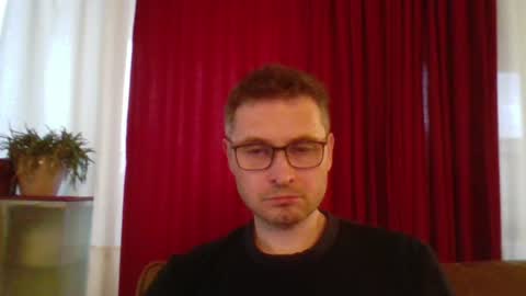 Snapshot of kinksubbydubby chatting on 4, 7, 2026 kinksubbydubby online show from 4, 7, 2026