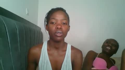 kinky_aria online show from 24, 10, 2025