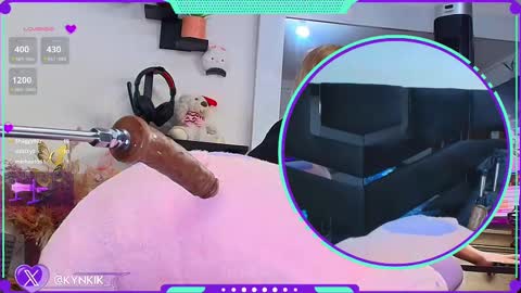 Snapshot of kinky_karo chatting on 10, 2, 2025    online show from 10, 2, 2025