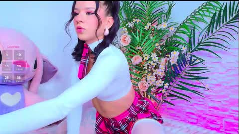 Snapshot of kinky_karo chatting on 1, 11, 2025    online show from 1, 11, 2025