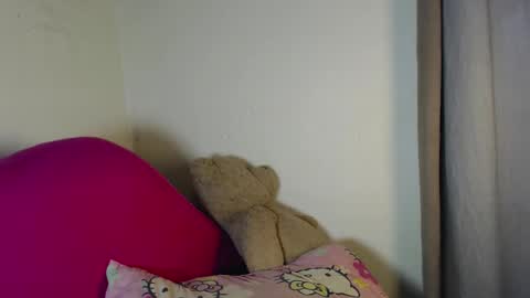 princess online show from 27, 2, 2026