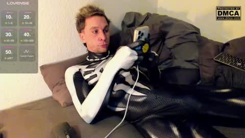 kinky_spidey online show from 15, 12, 2024