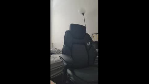 Maysie and Hunter online show from 5, 12, 2024