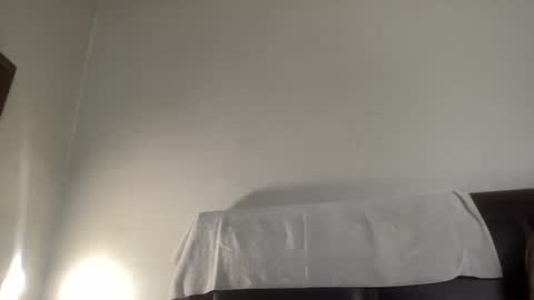 Kinkyguy323232 online show from 23, 12, 2024