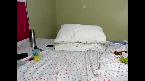 Kinky online show from 18, 2, 2025