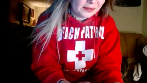 Snapshot of kipsy420 chatting on 15, 12, 2025 Kipsy Rose online show from 15, 12, 2025