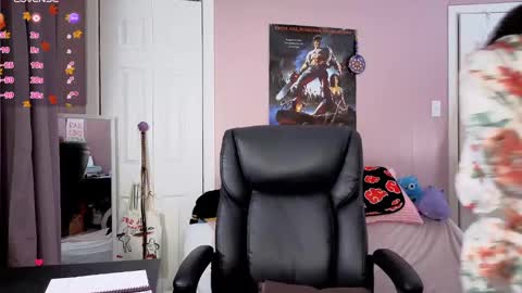 Snapshot of kira21_13 chatting on 17, 11, 2025 Kira21 13 online show from 17, 11, 2025