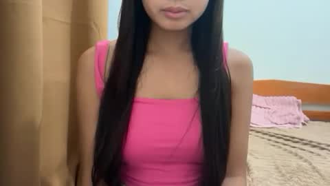 kira_danaya online show from 3, 6, 2026