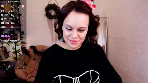 Snapshot of kira_energy chatting on 17, 12, 2025 kira_energy online show from 17, 12, 2025