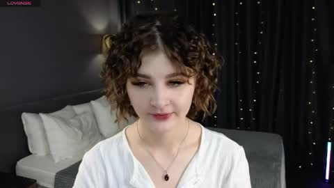 Kira online show from 6, 6, 2026