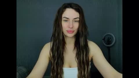 Snapshot of kira_love1 chatting on 18, 4, 2026 Kira love1 online show from 18, 4, 2026
