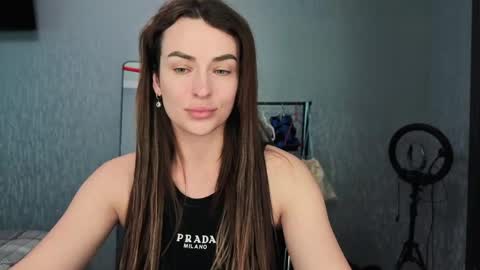 Snapshot of kira_love1 chatting on 11, 5, 2026 Kira love1 online show from 11, 5, 2026