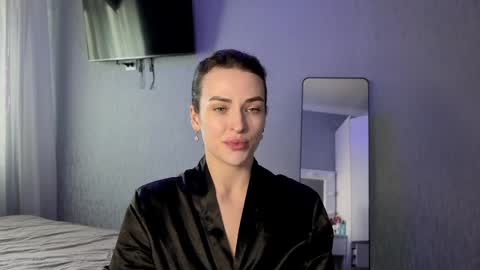 Snapshot of kira_love1 chatting on 18, 5, 2026 Kira love1 online show from 18, 5, 2026
