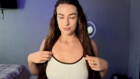Snapshot of kira_love1 chatting on 26, 5, 2026 Kira love1 online show from 26, 5, 2026