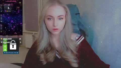Snapshot of kira_love_sleep chatting on 6, 2, 2026 you know thumb up me please its important online show from 6, 2, 2026